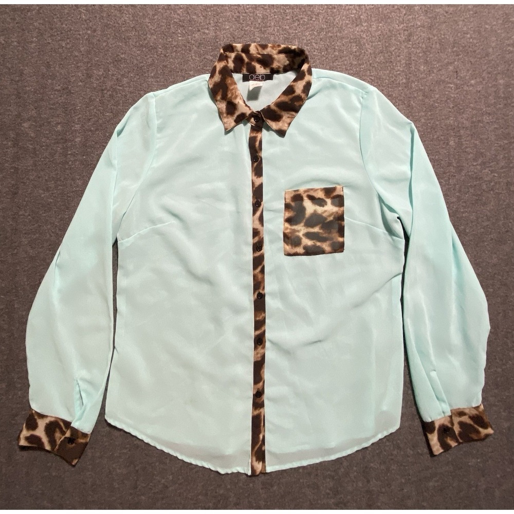 DEB Women Mint Green Leopard Print Button Down Blouse Shirt Size L DS3T226